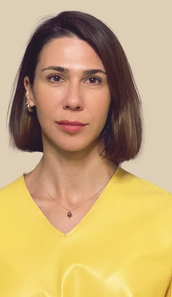 Heuthaler Orsolya - MIC